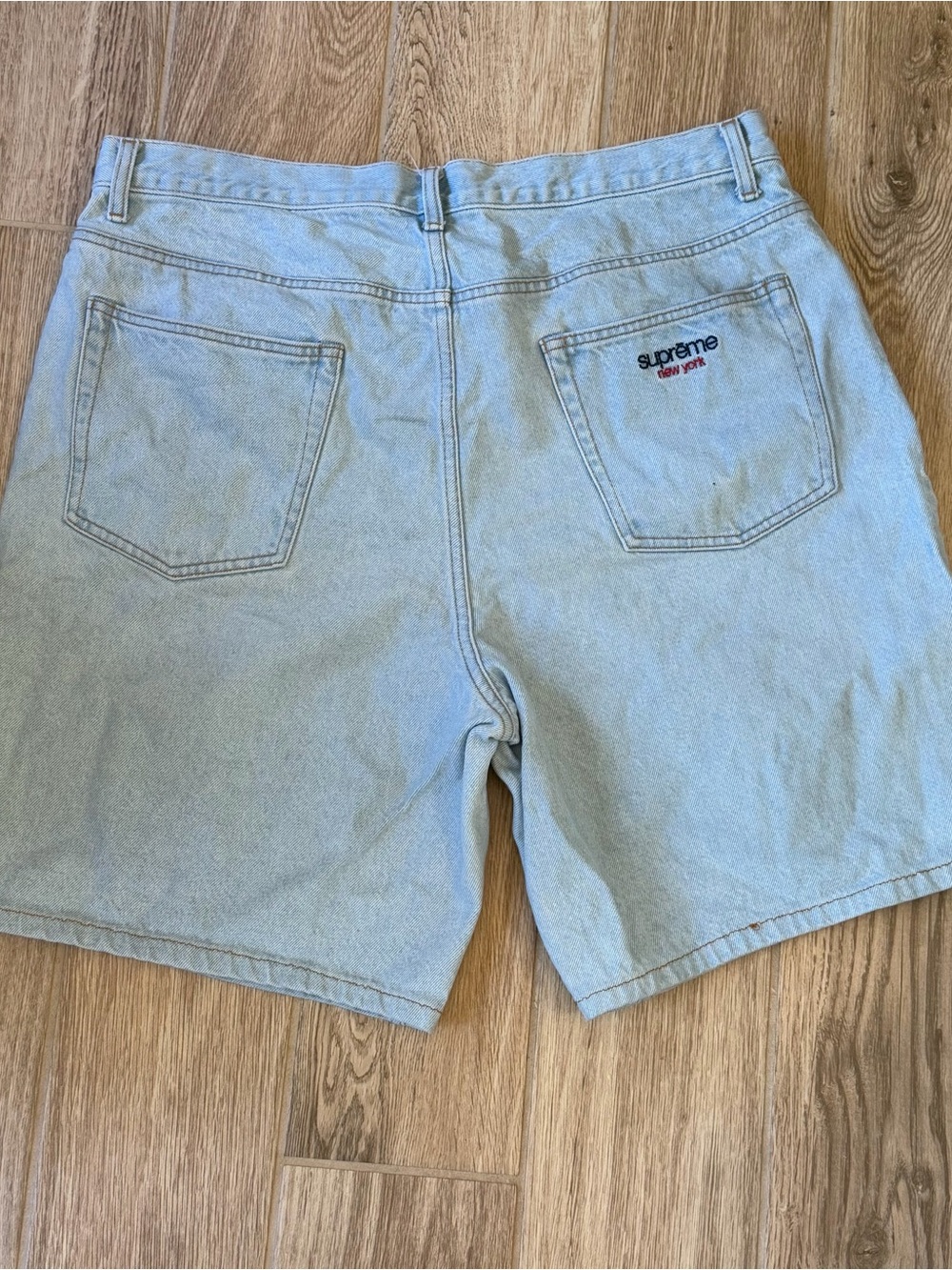 Supreme Light Indigo Denim Baggy Jean Shorts Short Jorts Men’s Size 36